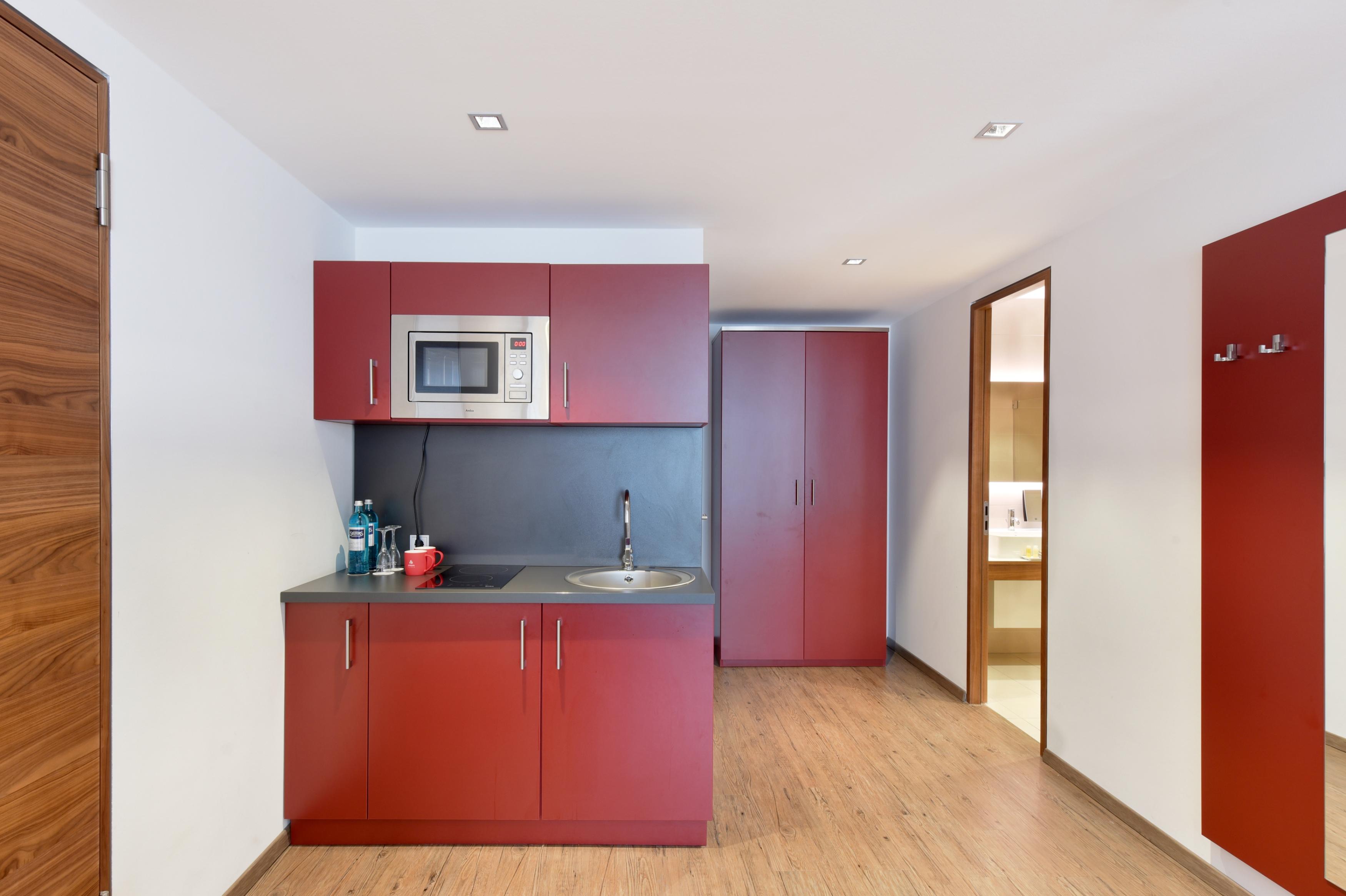 Amedia Plaza Hotel